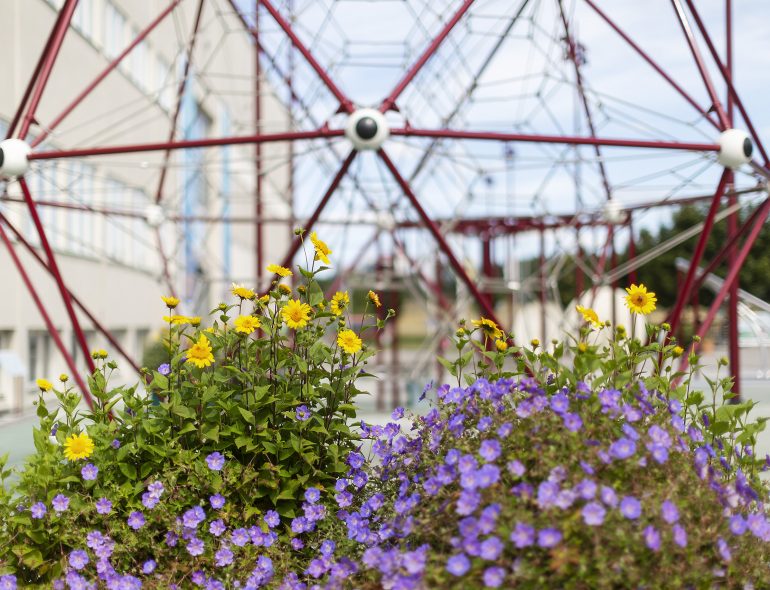 Digital Futures Faculty Workshop: Resilient Digital Society